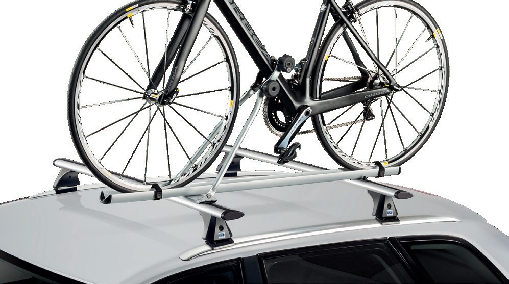 Alu Bike carrier mounted with bike on vehicle roof